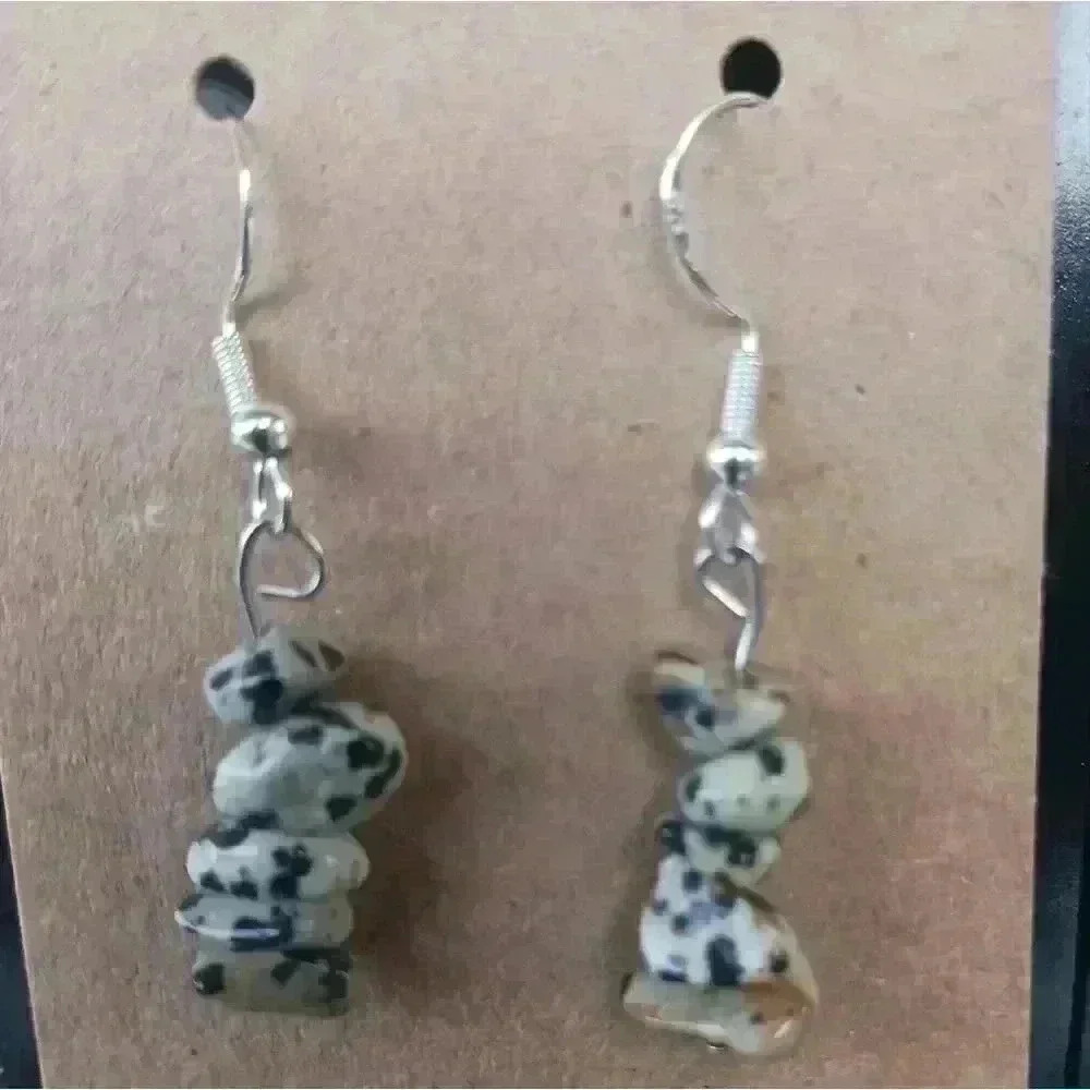 Handmade stone dangle earrings - Picture 2 of 4